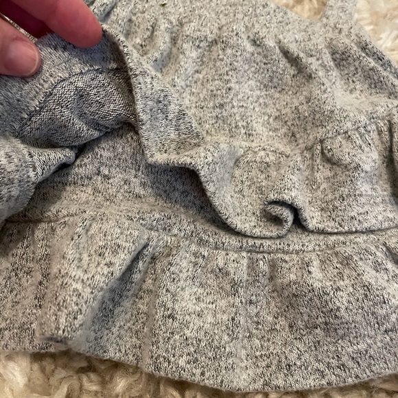 Baby Girl’s Zara Knitwear suspender skirt w/ruffles-Like new-Size 12-18 mo - Picture 6 of 11